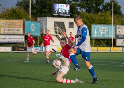 dtsede jongekracht 9